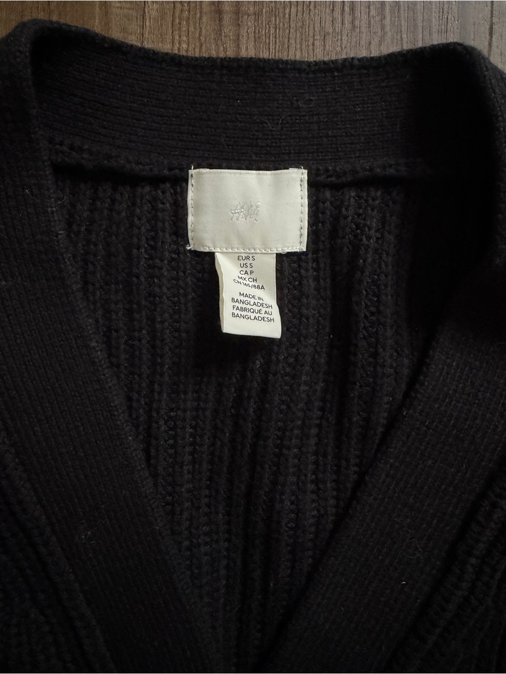 H&M Chunky Button-Front Cardigan - Picture 4 of 4